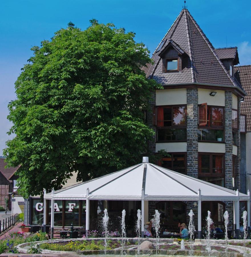 Hotel Vier Spitzen Lauenforde Exterior foto